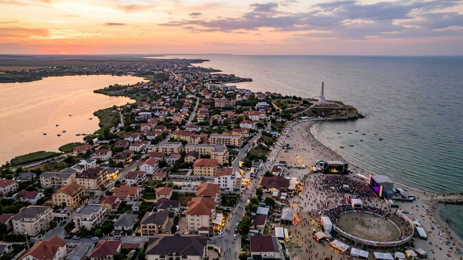 Where to Stay in Costinești During Beach Please: A Neighbourhood Guide